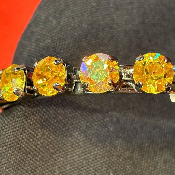 Swarovski Crystal Bracelet - NWT - Picture 4 of 10
